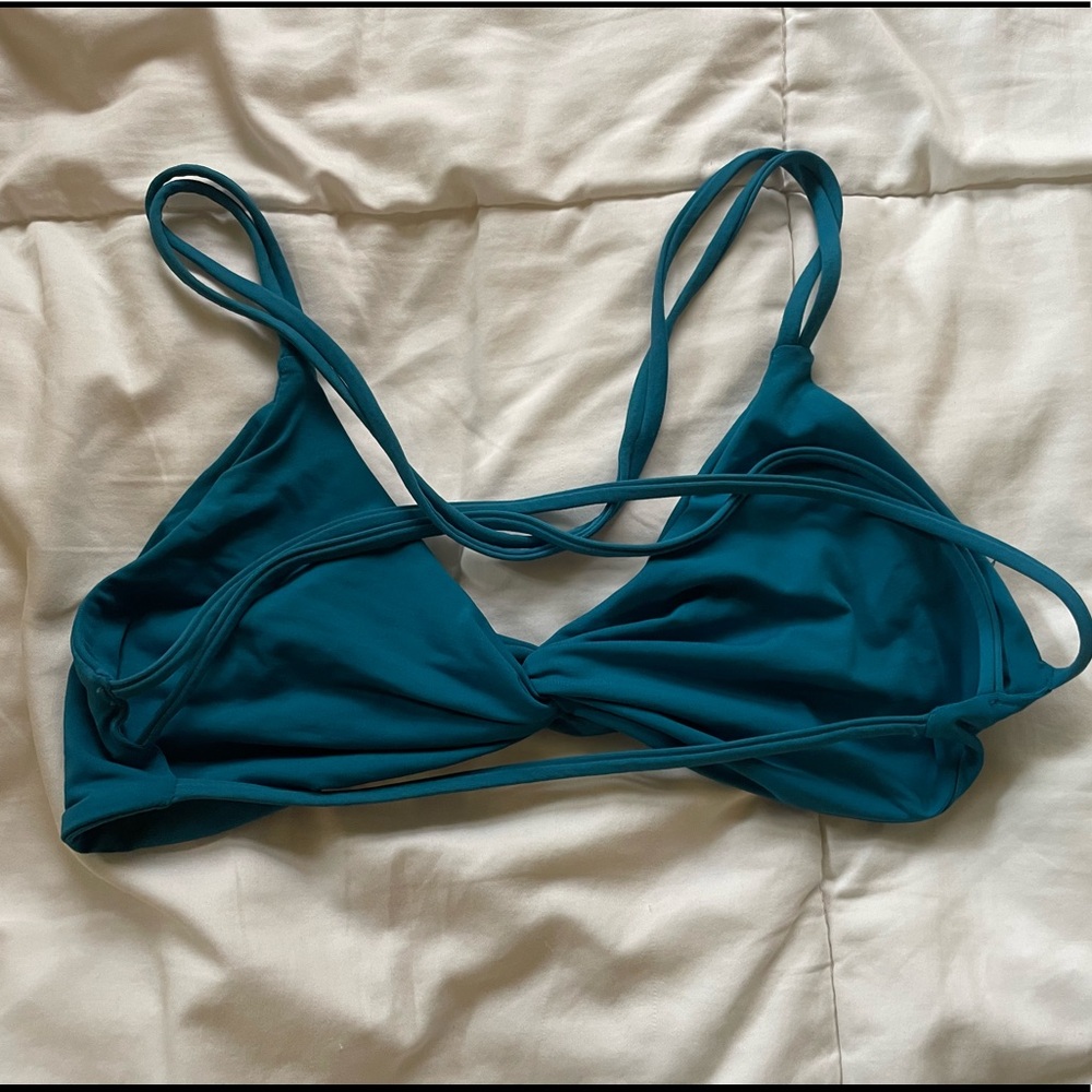 L*SPACE TOP - Picture 2 of 2